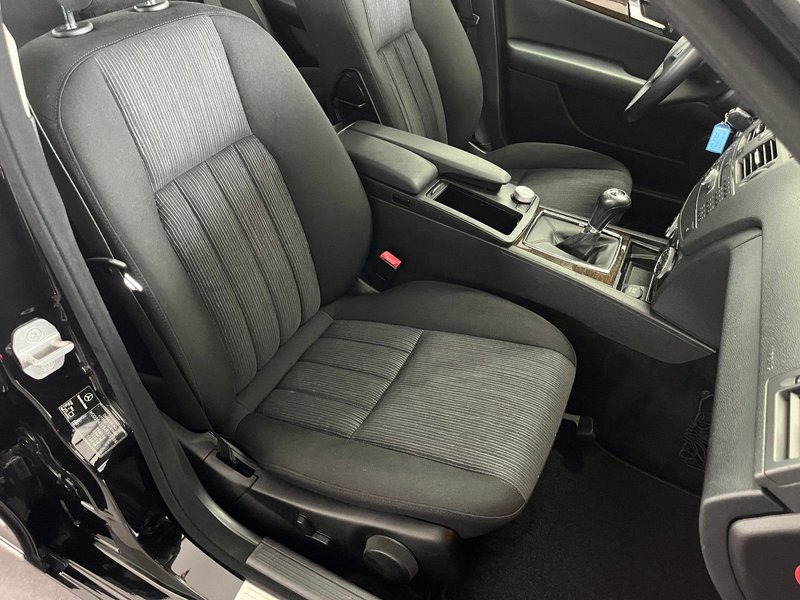 Mercedes-Benz C 180 K T-Modell Elegance/Sitzheizung/Scheckheft — photo 12