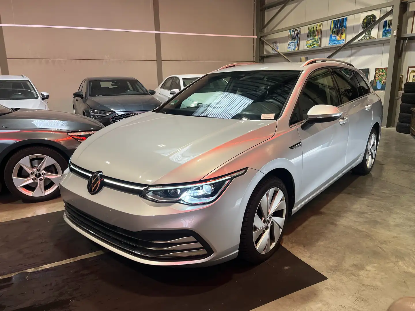 Volkswagen Golf Variant VIII Style Premium 2.0TDi 150 cv  DSG7 12 MOIS G Zilver - 2