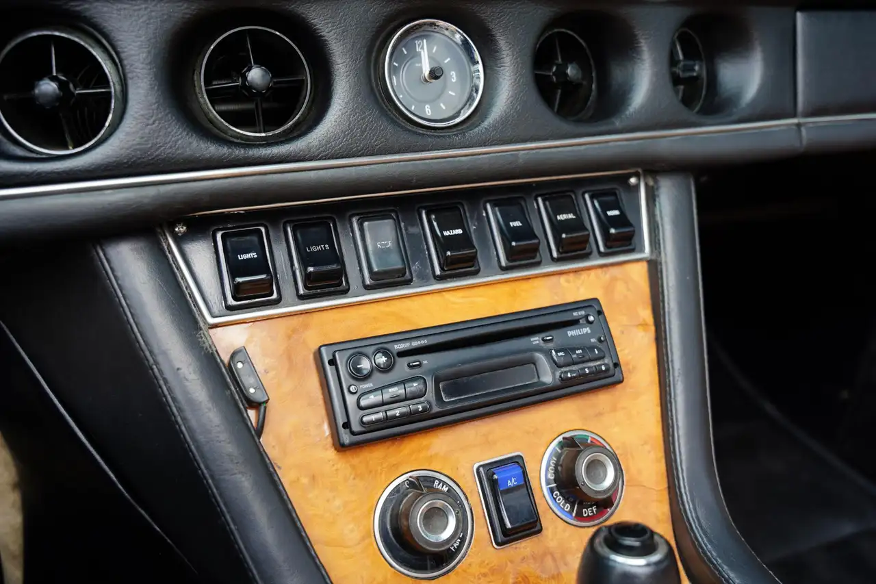 Jensen Interceptor 7.2 V 8 type lll Convertible, foto 12