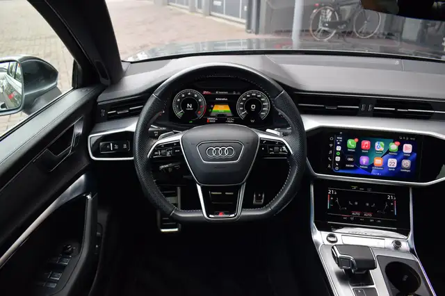 Audi A6 view 13
