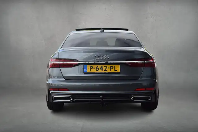Audi A6 view 9