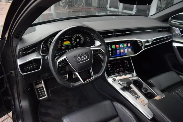 Audi A6 view 4