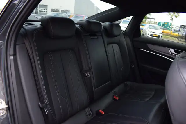 Audi A6 view 24