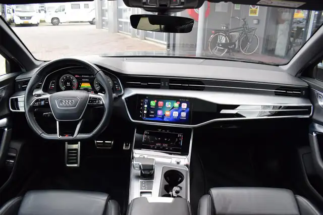 Audi A6 view 12
