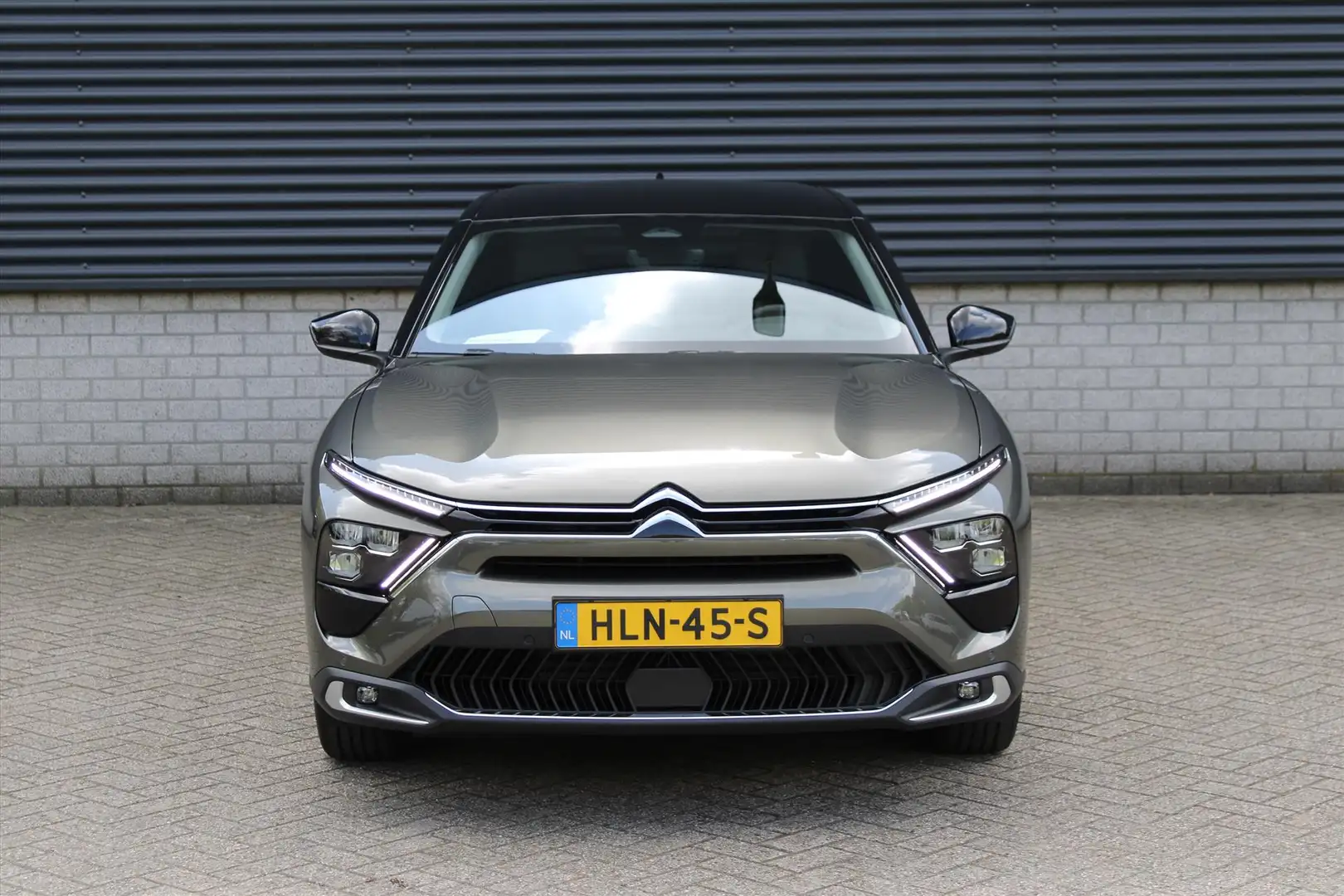 Citroen C5 X Plus Plug-In Hybrid 180pk e-EAT8 I Automaat I Lede Grau - 2