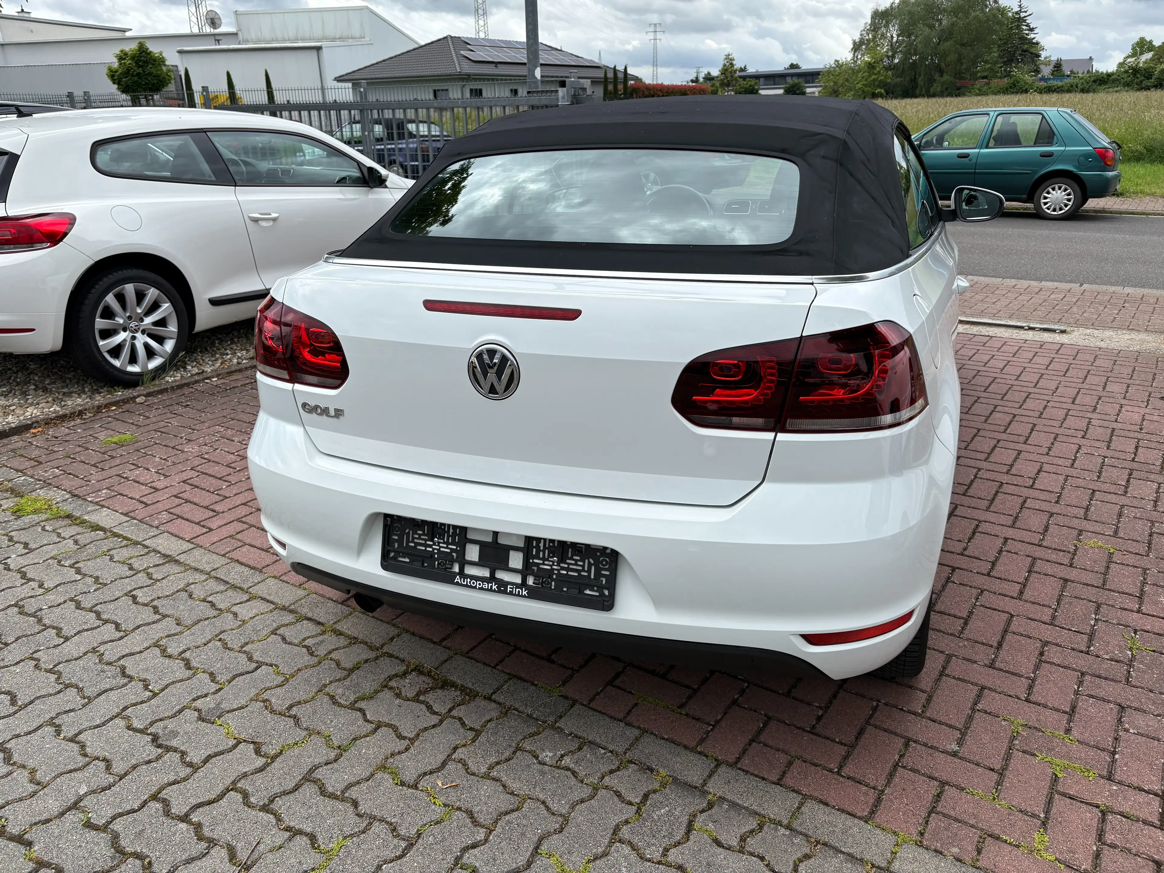 Volkswagen Golf Cabriolet Basis aus 2.Hand +Scheckheft gepf. — photo 4