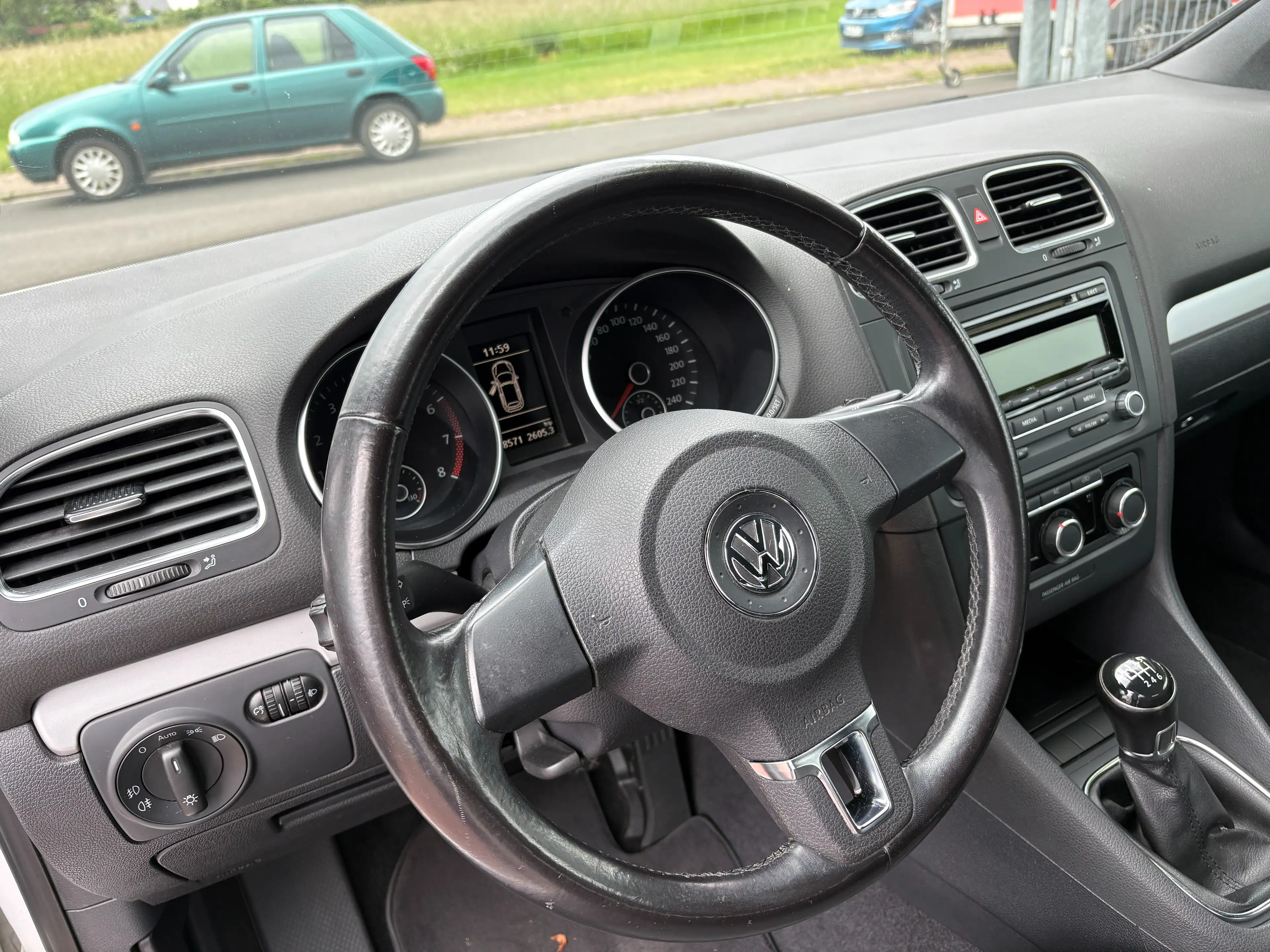 Volkswagen Golf Cabriolet Basis aus 2.Hand +Scheckheft gepf. — photo 8