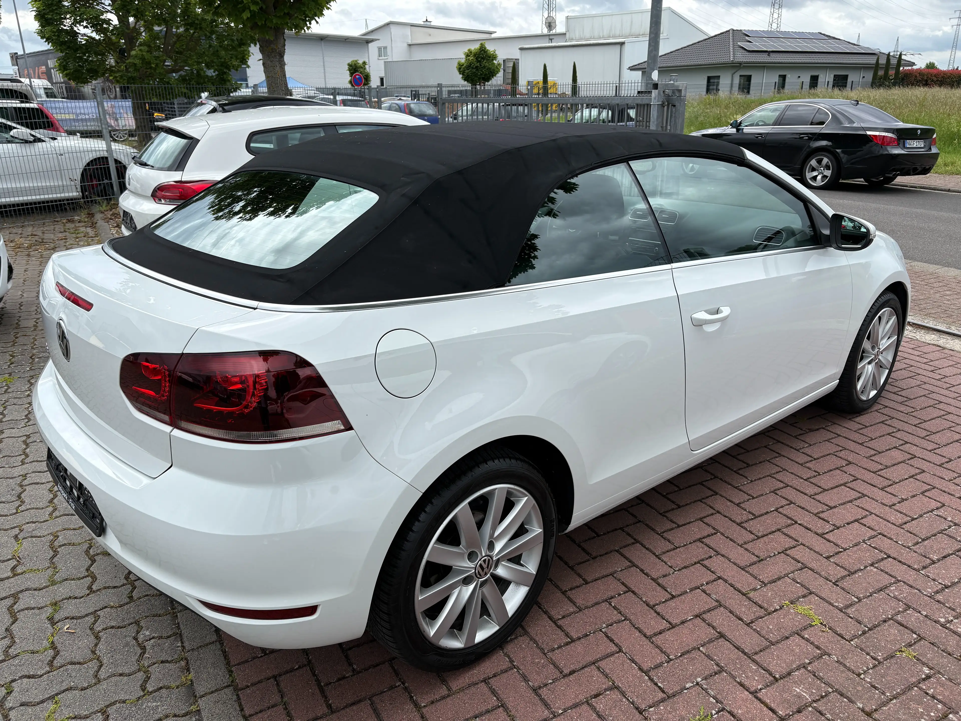 Volkswagen Golf Cabriolet Basis aus 2.Hand +Scheckheft gepf. — photo 3