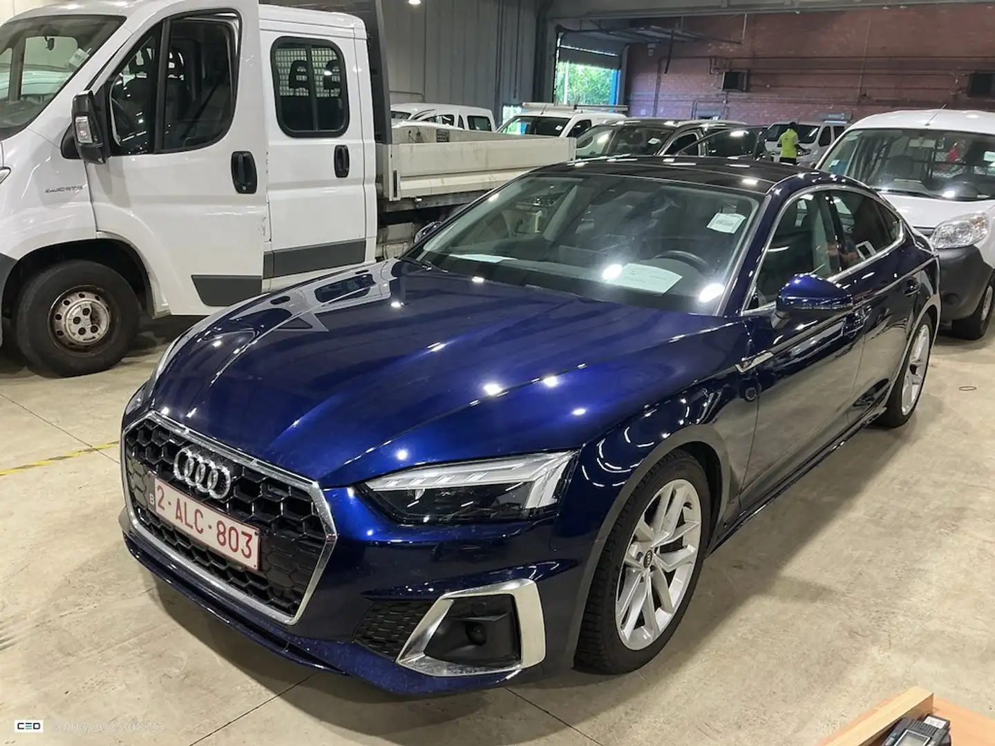 Audi A5 A5 Sportback 30 TDi Business Edition S line Bleu - 2