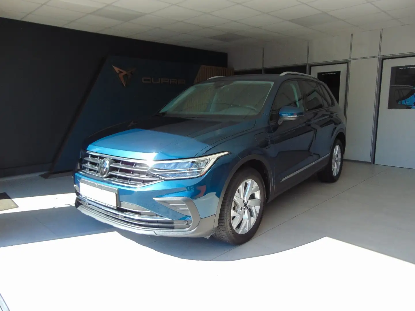 Volkswagen Tiguan Tiguan Active 1.4 eHybrid *Navi*Allwetter*Kamera - 1