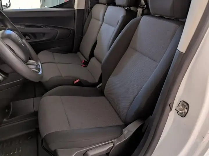 Citroën Berlingo 2021, foto 36