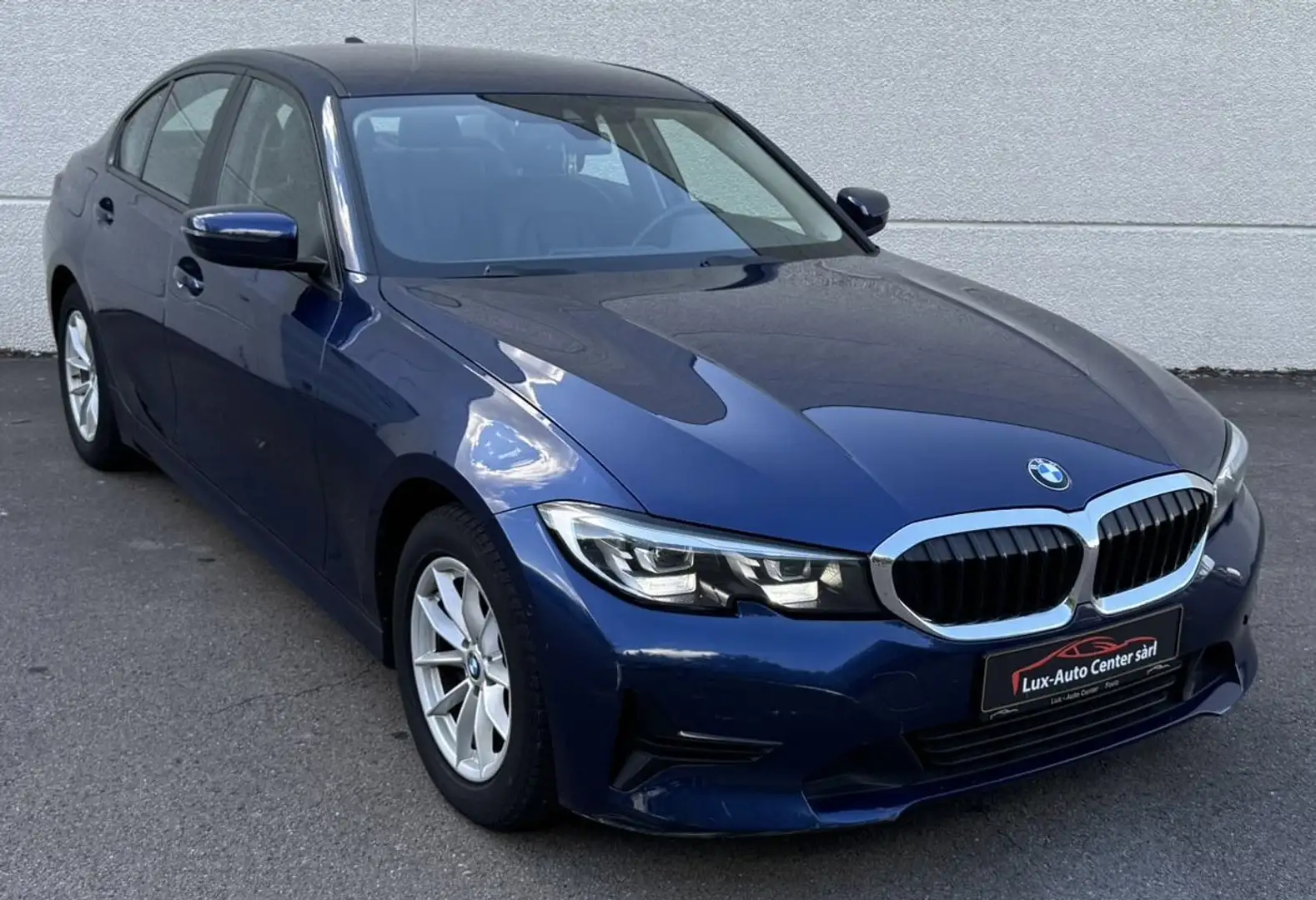 BMW 318 dA AdBlue Bleu - 2