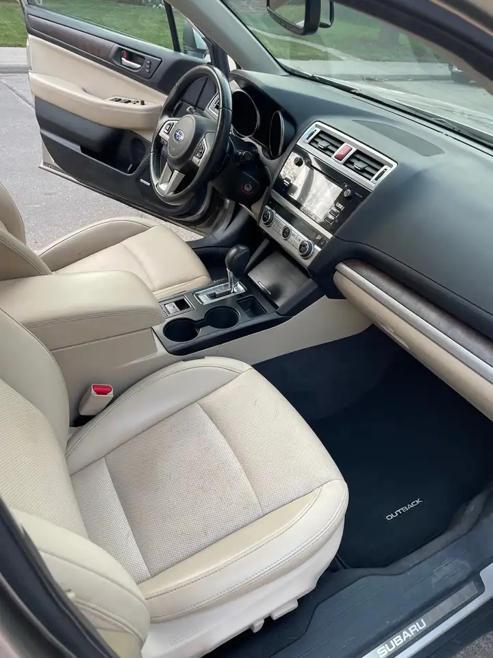 Subaru OUTBACK photo Subaru OUTBACK