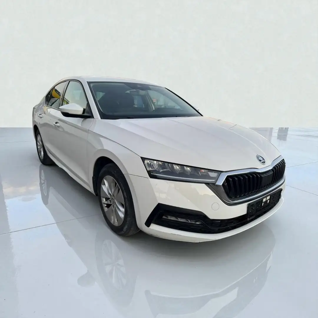 Skoda Octavia Lim. Ambition 2.0 TDI*1.HD*40xVerfügbar* Weiß - 1