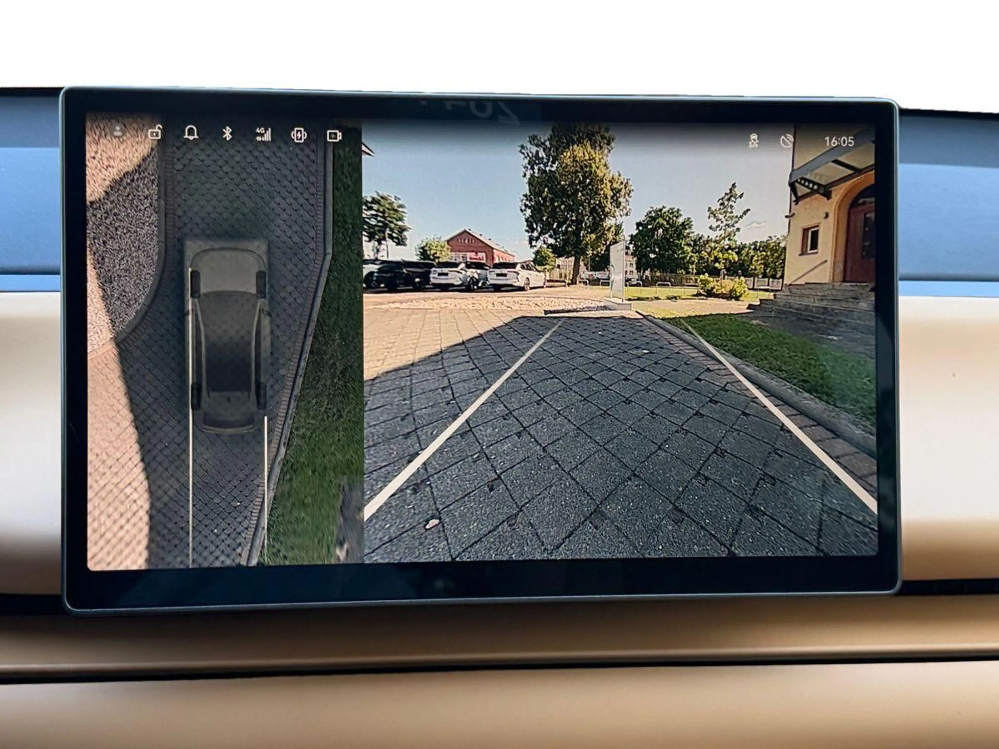 Leapmotor C10 ProMax 800V Design - PANO/NAVI/SITZH/360°/WP — photo 15