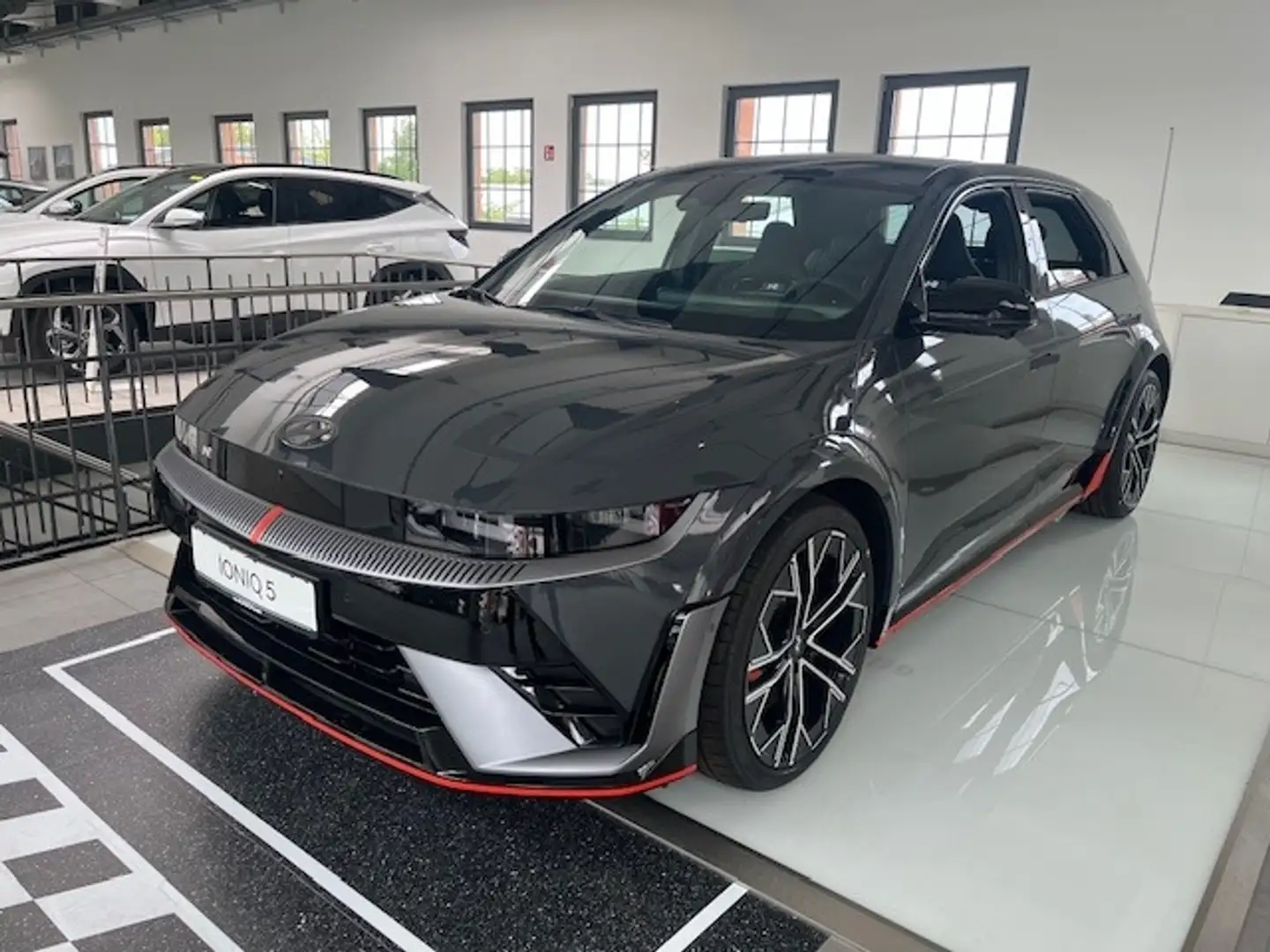 Hyundai IONIQ 5 N Elektro ACC+LED+Navi+SHZ+2xKlima+360 Gris - 2