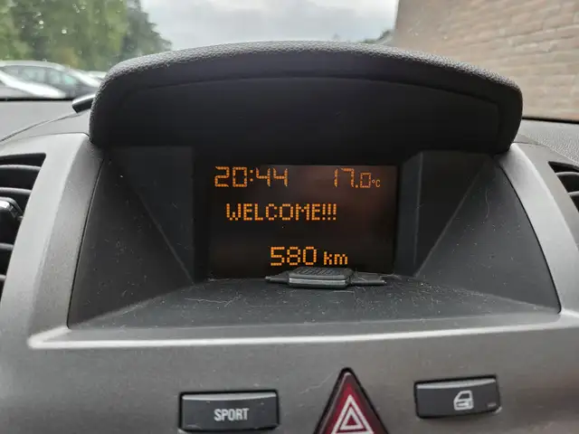 Opel Zafira view 13