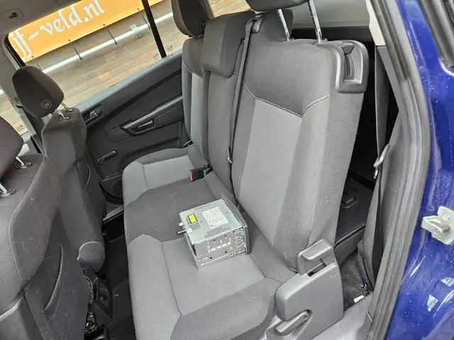 Opel Zafira view 22