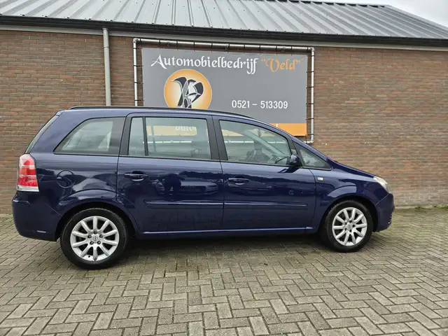 Opel Zafira view 29