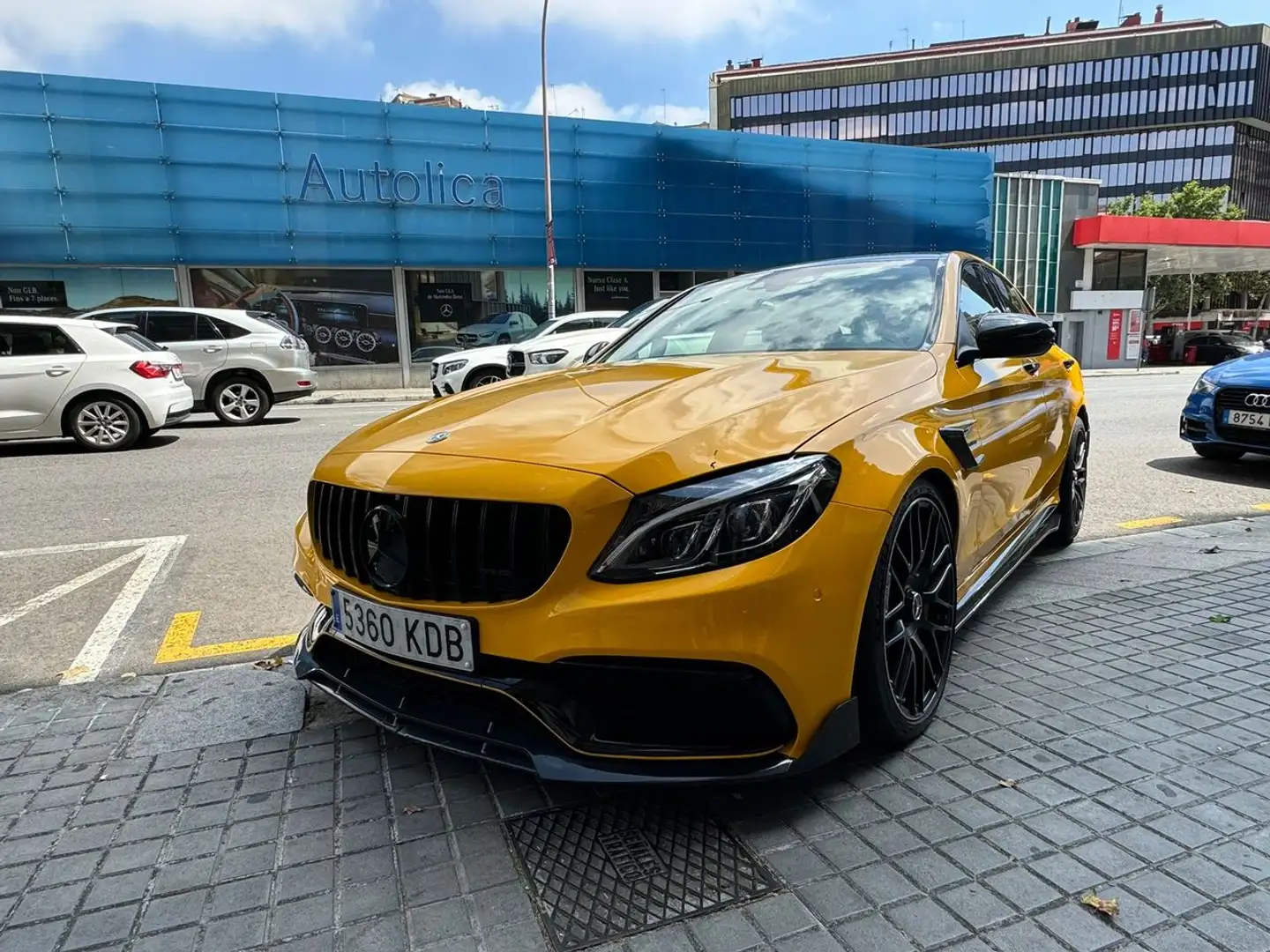 Mercedes-Benz C 63 AMG S 7G Plus Amarillo - 1