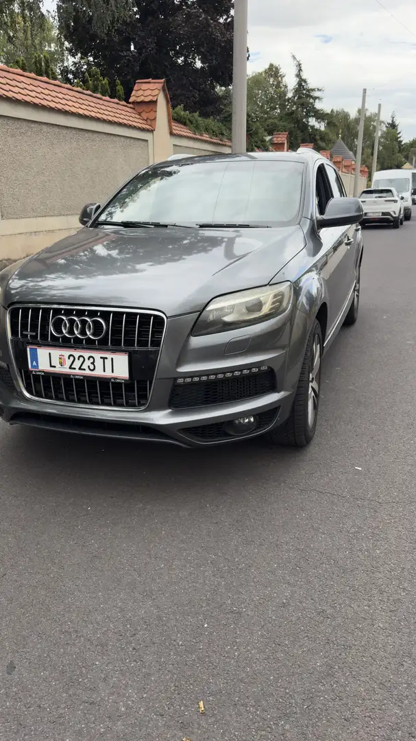 Audi Q7 3,0 TDI quattro clean diesel DPF Tiptronic Grau - 1