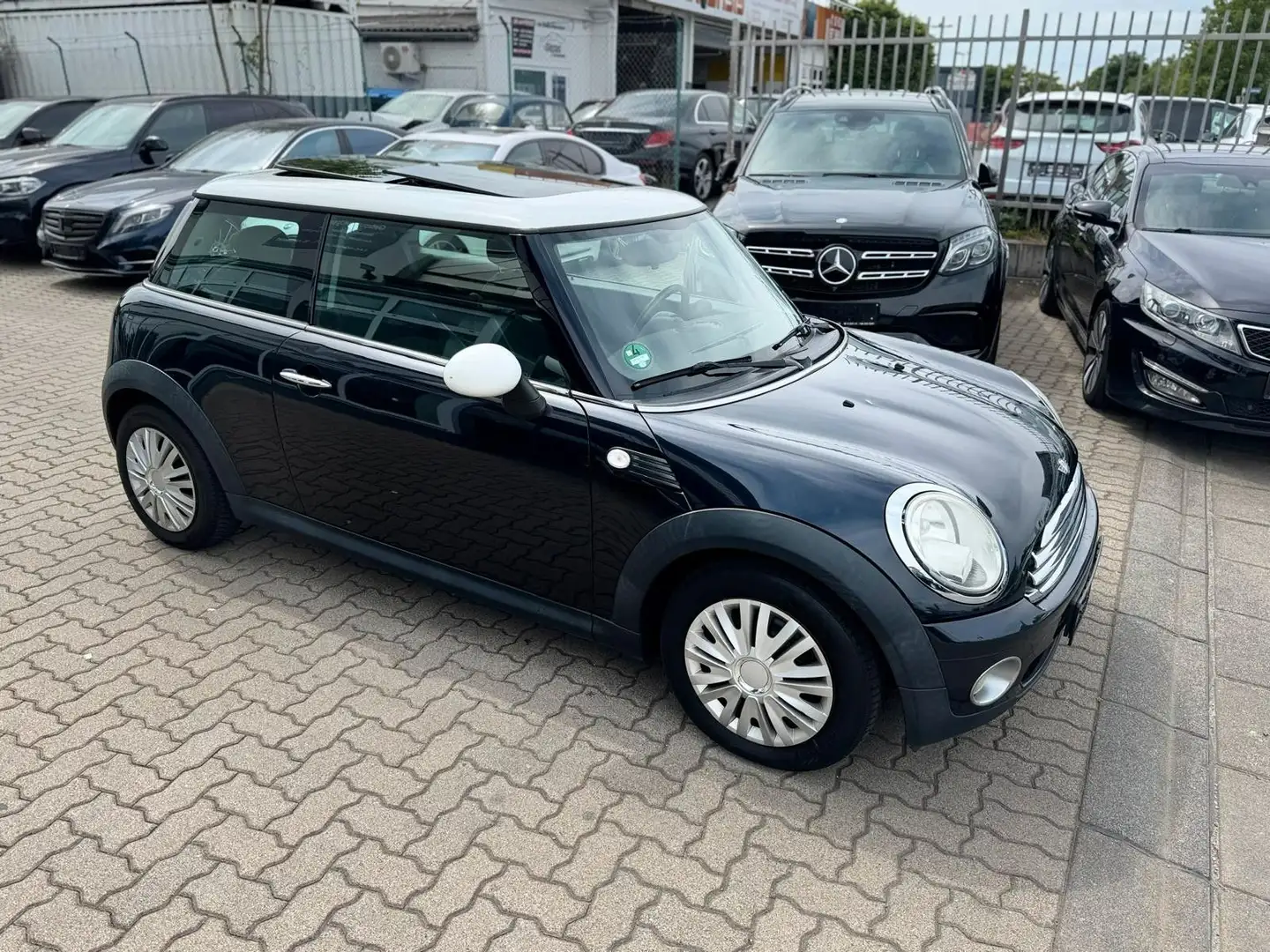 MINI Cooper Mini Cooper*TEIL-LEDER*PANO*KLIMA* Schwarz - 1