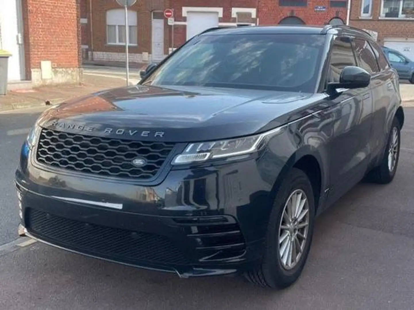 Land Rover Range Rover Velar Range Rover Velar 2.0L D180 BVA HSE R-Dynamic Noir - 2