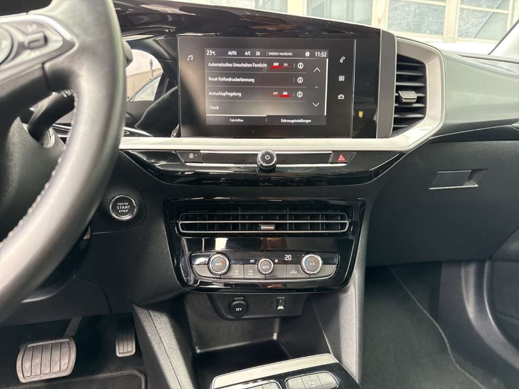Opel Mokka E