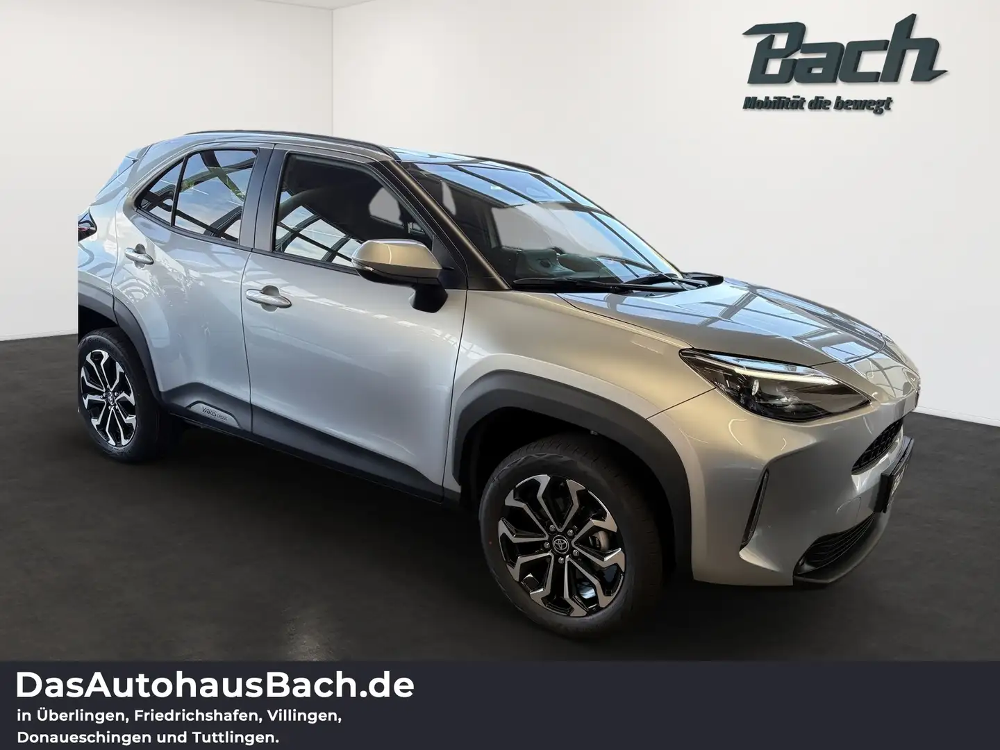 Toyota Yaris Cross 1,5 Hybrid Teamplayer Winter-Paket Silber - 2