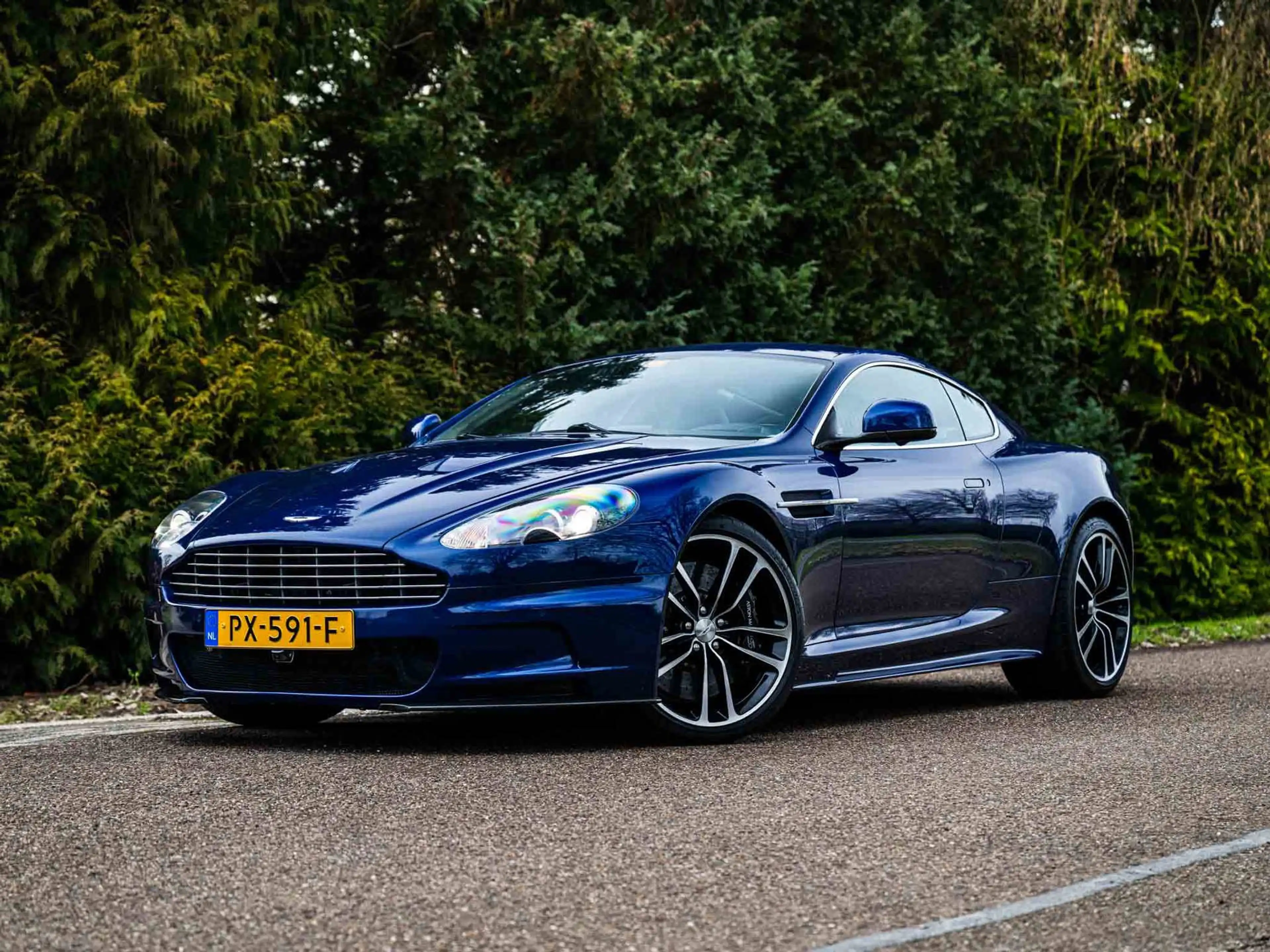 Aston Martin DBS 6.0 V12 Q Special | Carbon | 2 eig | Dealeronderho
