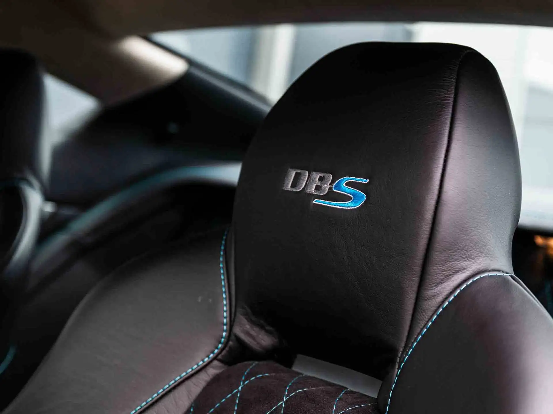 애스턴마틴 DBS Coupe 2010 파랑 사진 7