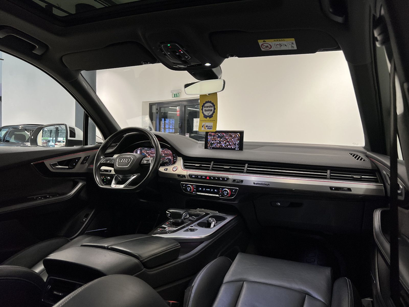 Audi SQ7 4.0|7SITZ|HUD|SOFT|360|LUFT|PANO|CARBON|BOSE — photo 4