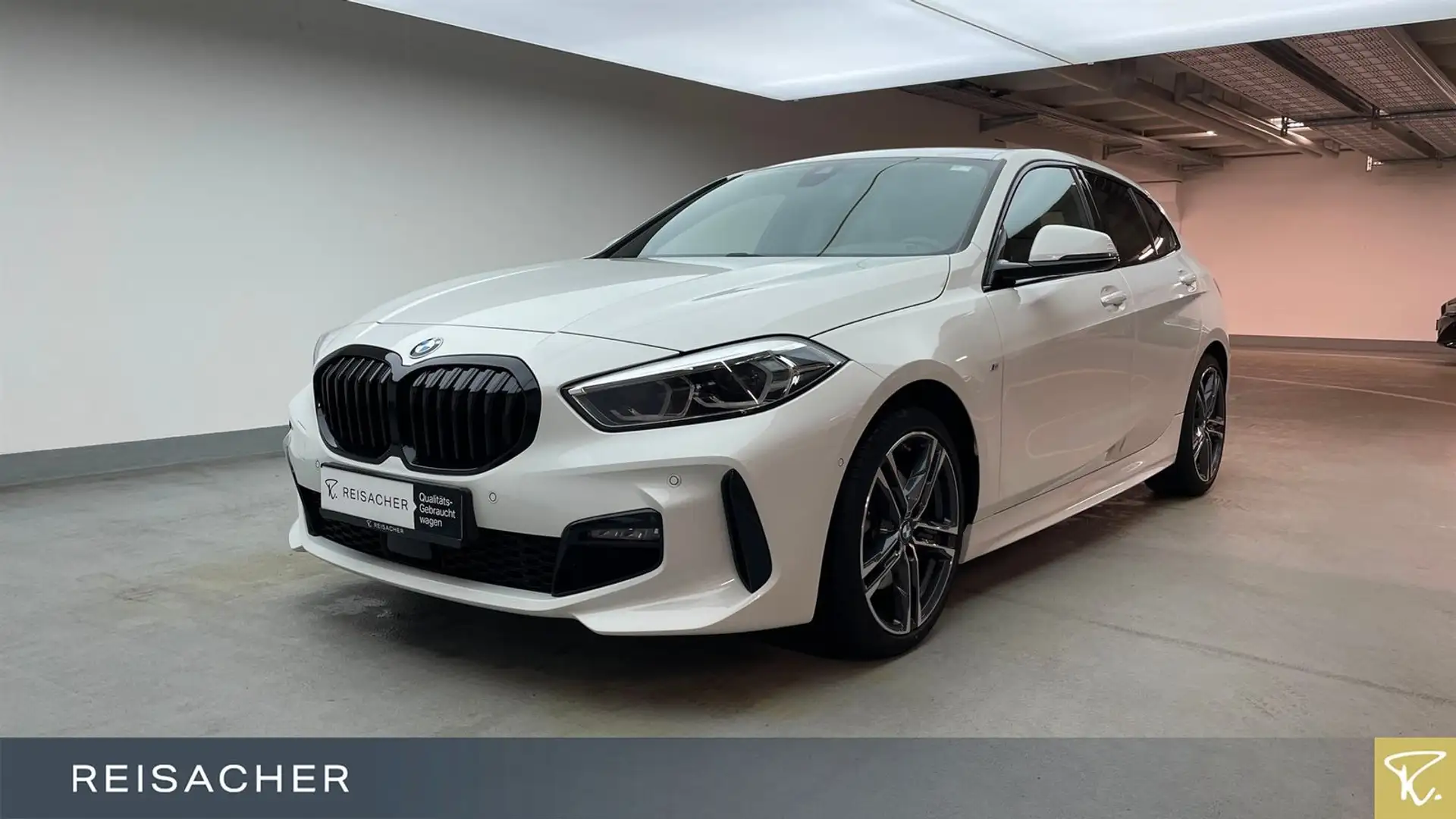 BMW 118 i Aut. M-Paket,LiveCockProf,ParkAss,LED,AHK, Weiß - 1