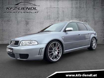 Audi RS4 Avant 2.7 B-Turbo 700PS