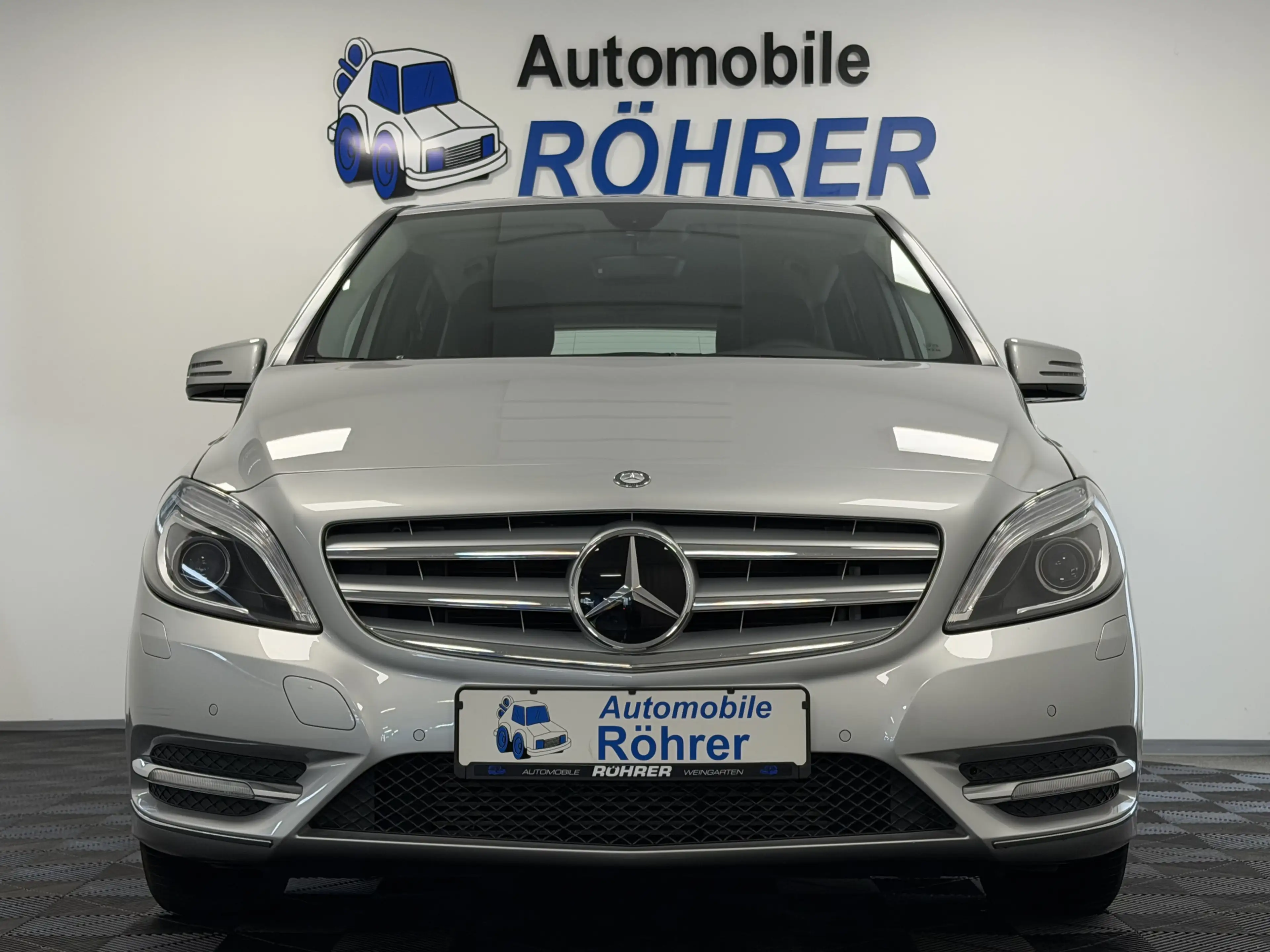 Mercedes-Benz B 180 BlueEff. Automatik Einparkhilfe Bi-Xenon — photo 3