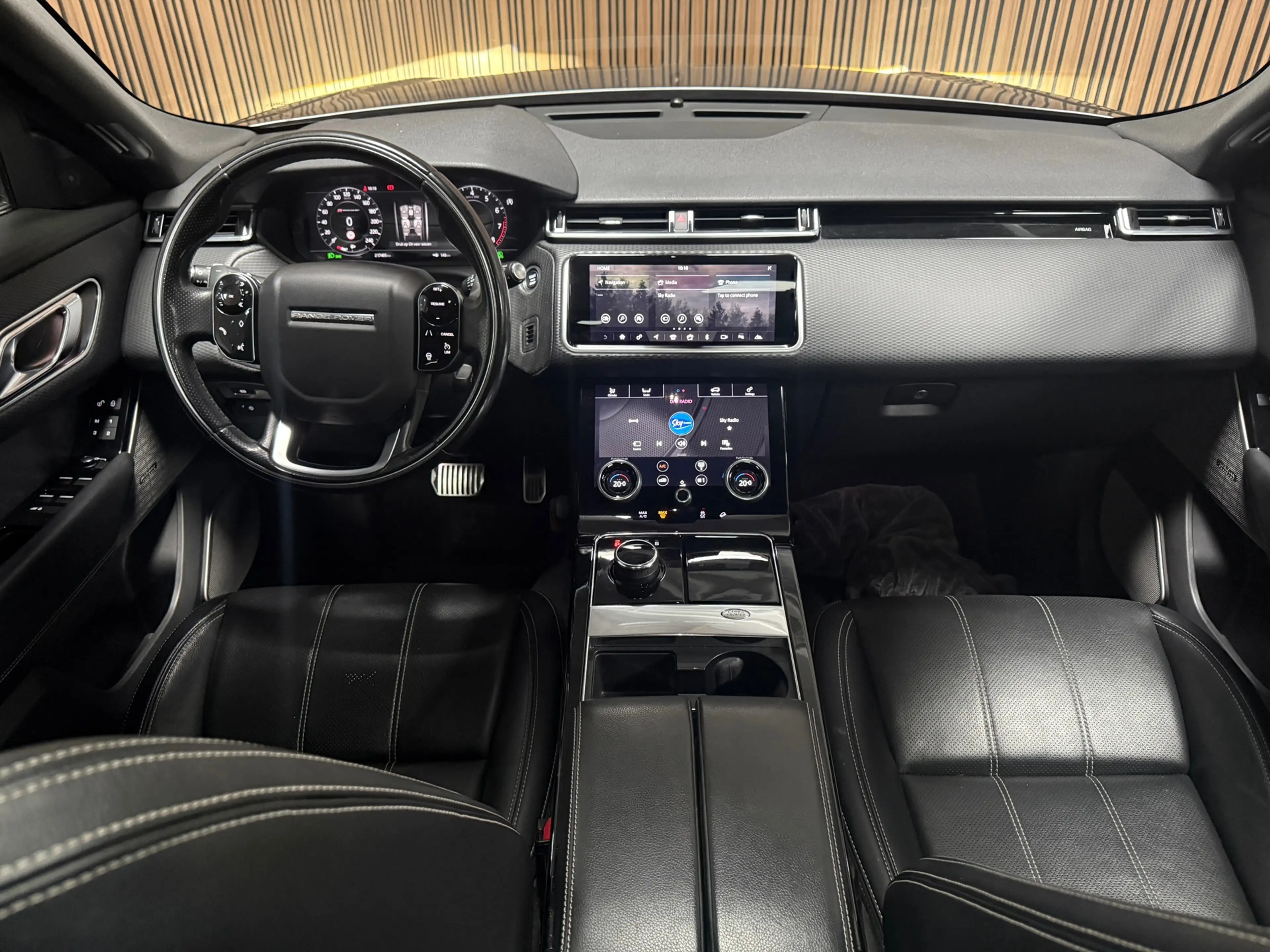 Land Rover Range Rover Velar 2.0 I4 Turbo AWD HSE, Nette auto, storingsvrij, Pa — photo 10