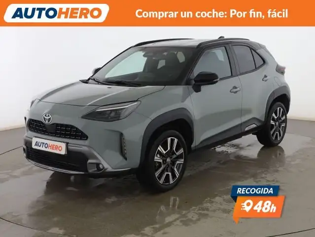 Toyota Yaris Cross 130H Premiere Edition AWD