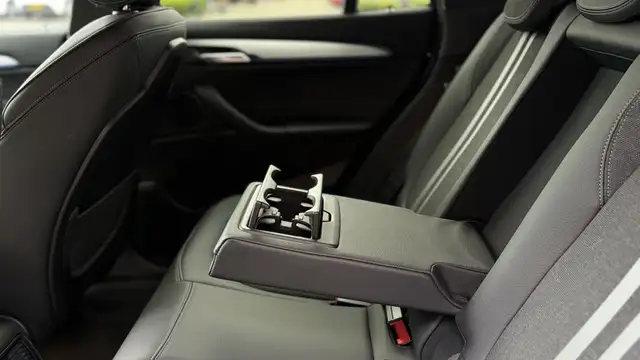 BMW X1 view 15