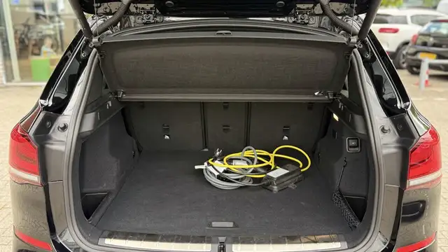 BMW X1 view 24