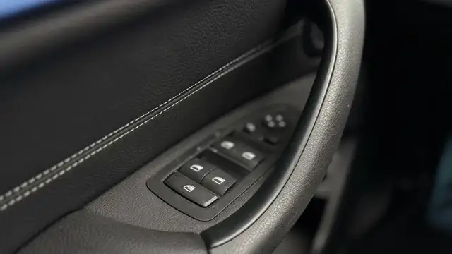 BMW X1 view 14