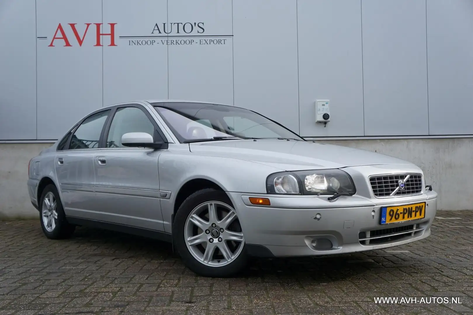 Volvo S80 2.9 T6 Executive Automaat Grijs - 2