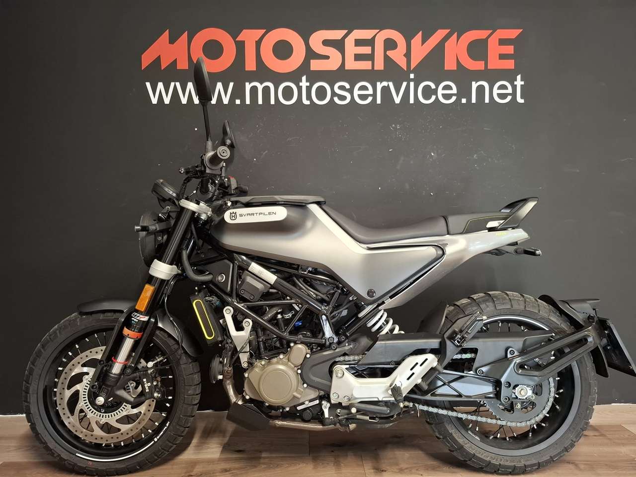 Husqvarna Svartpilen SVARTPILEN 125