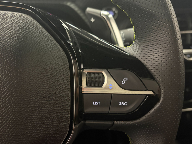 Peugeot 2008 1.2 PureTech 130 GT Automaat / Camera's / Navi / L — photo 17