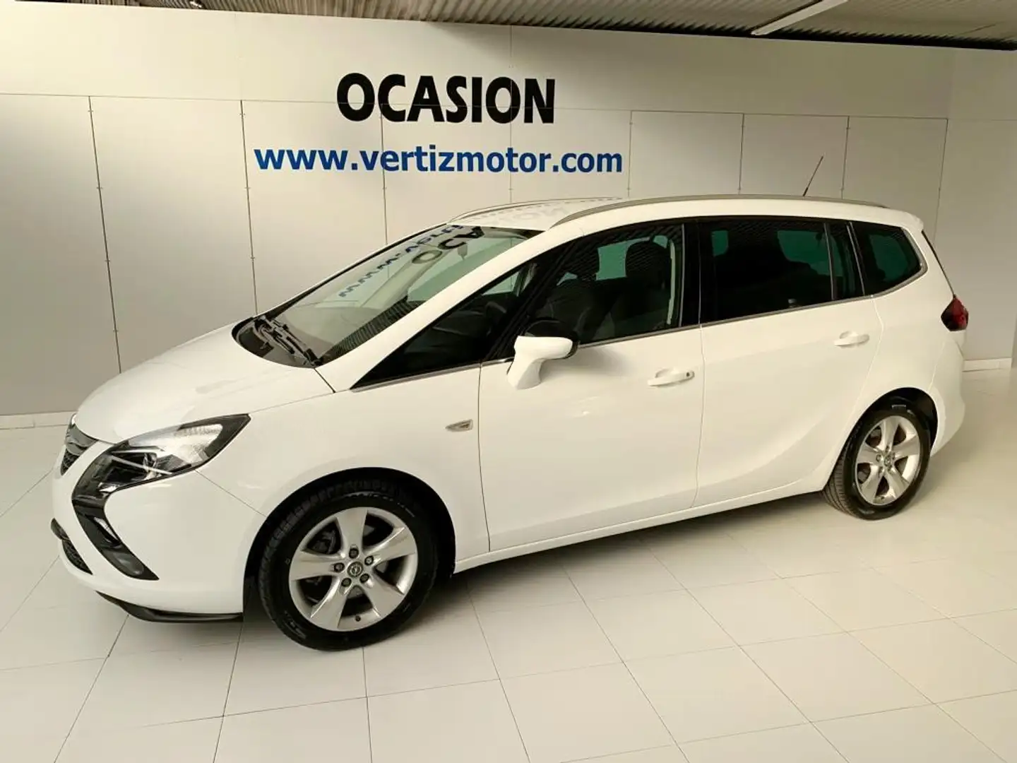 Opel Zafira Tourer 1.6CDTi S/S Expression 120 Weiß - 1