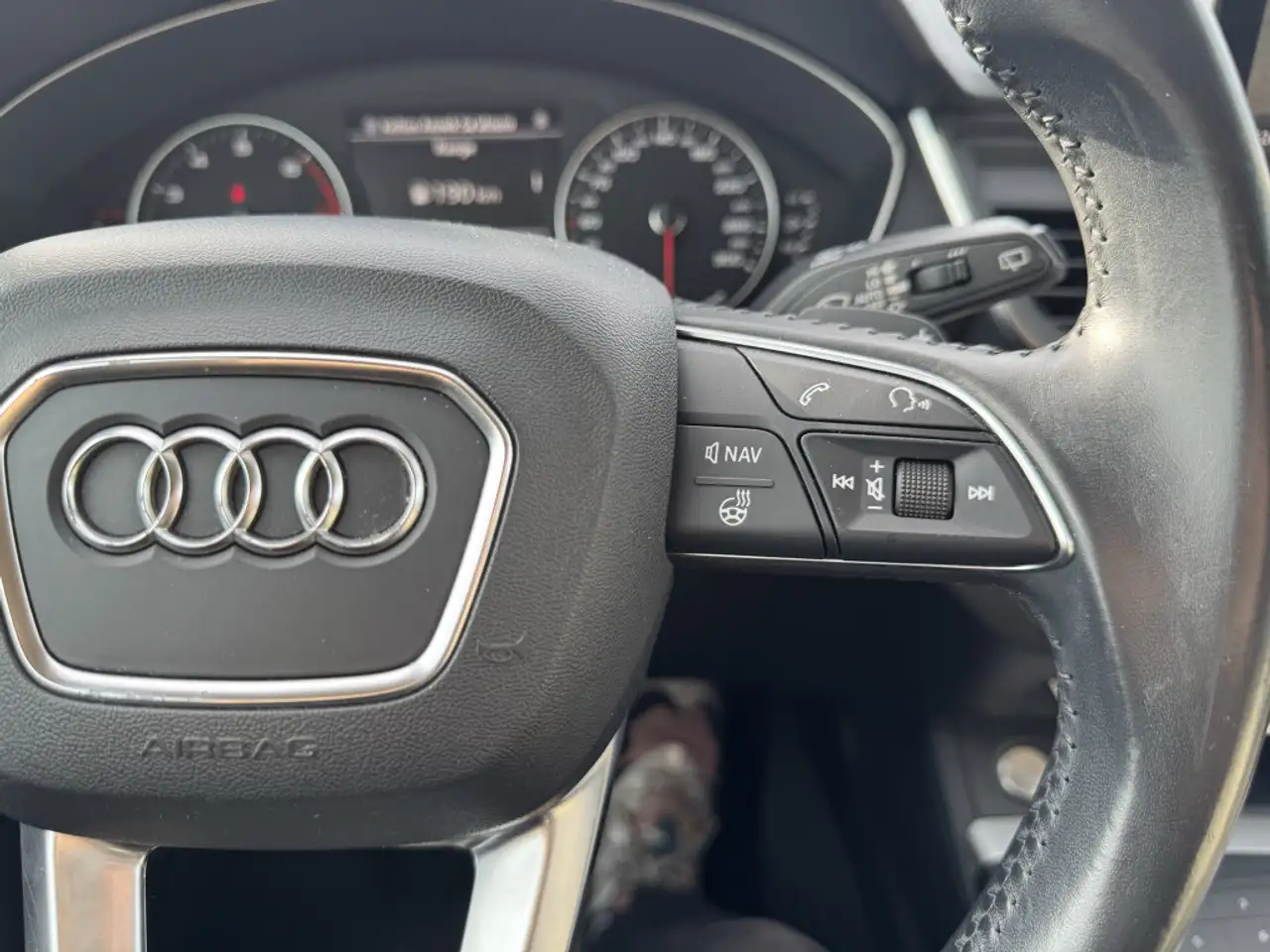 Audi Q5 снимка Audi Q5