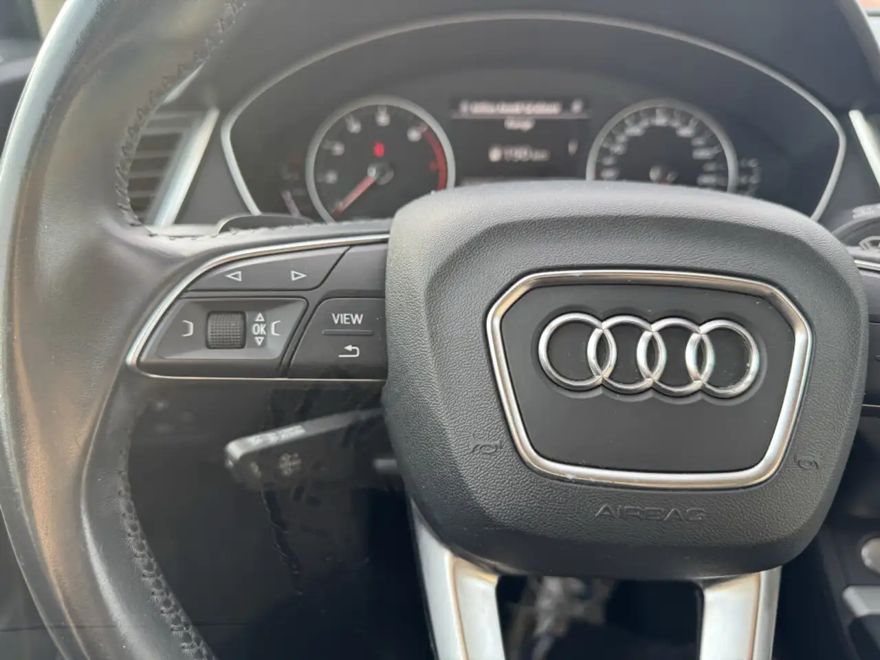 Audi Q5 снимка Audi Q5