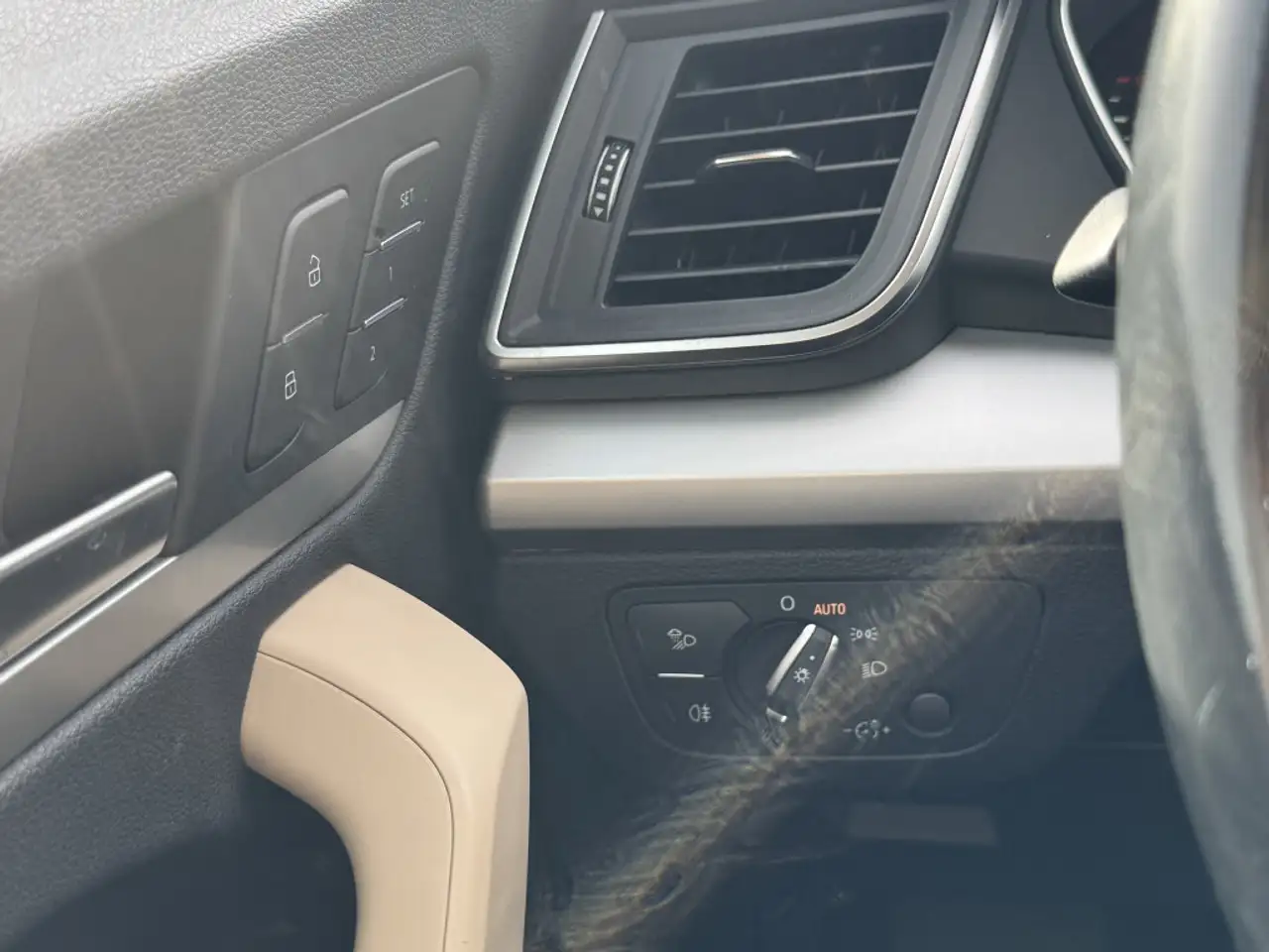 Audi Q5 снимка Audi Q5
