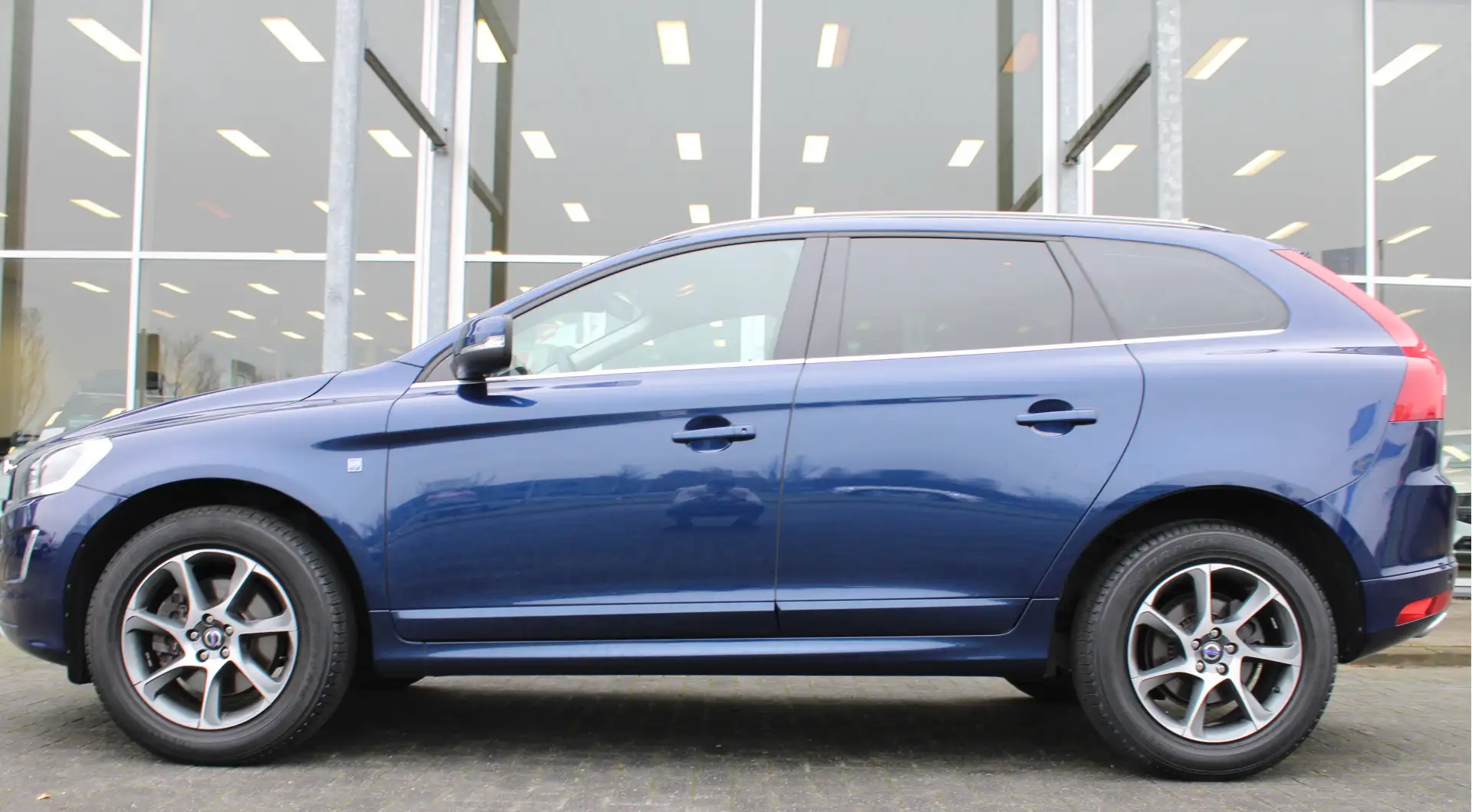 Volvo XC60 T5 Automaat FWD Ocean Race | Trekhaak | Schuif/ka Bleu - 2