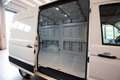 Volkswagen Crafter L3H3 2.0 TDI 140CV PM-TA Van Business Bianco - thumbnail 9