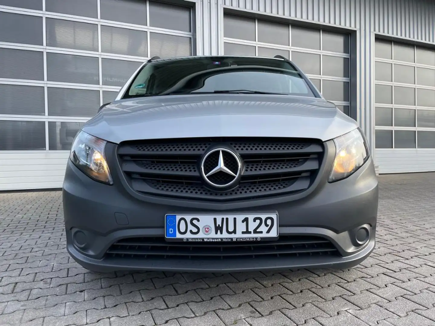 Mercedes-Benz 116 CDI SHZ KlimaA AHK Argent - 2